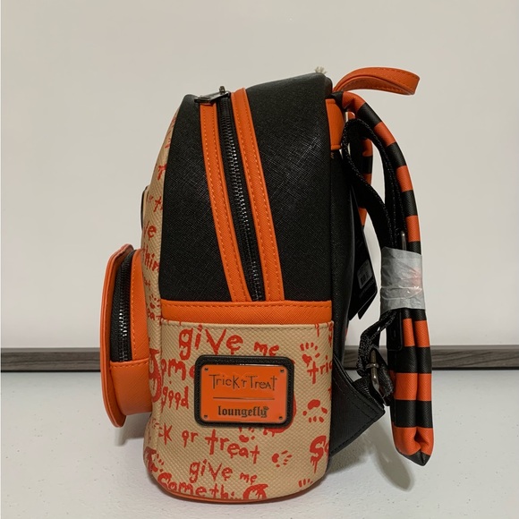 Loungefly Trick 'r Treat Sam Pumpkin Mini Backpack & Zip-Around Wallet - Picture 6 of 13